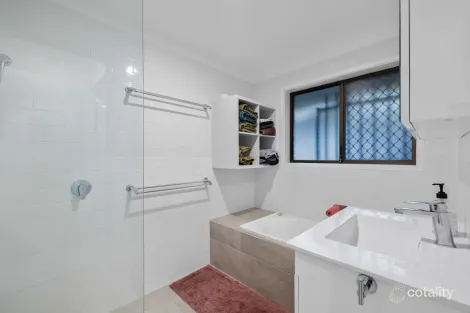 Property photo of 21 Anembo Avenue Pimpama QLD 4209