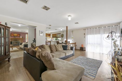 1 Courtenay Ave, Cranbourne North, VIC 3977