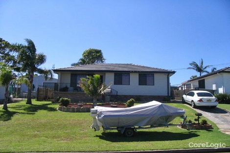 Property photo of 11 Albert Street Lake Illawarra NSW 2528
