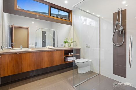 Property photo of 26 Kunyung Road Mount Eliza VIC 3930