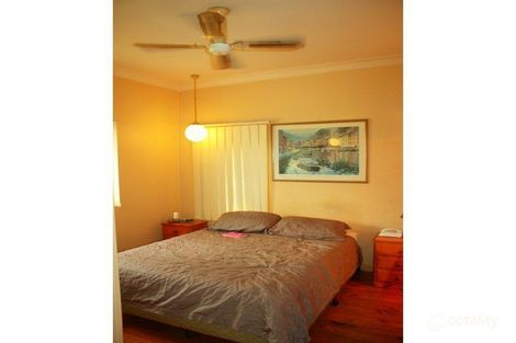 Property photo of 4 Rabaul Road Georges Hall NSW 2198