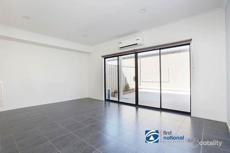 Property photo of 18 Luna Way Point Cook VIC 3030