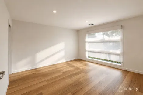 Property photo of 8 Sherlock Avenue Tarneit VIC 3029