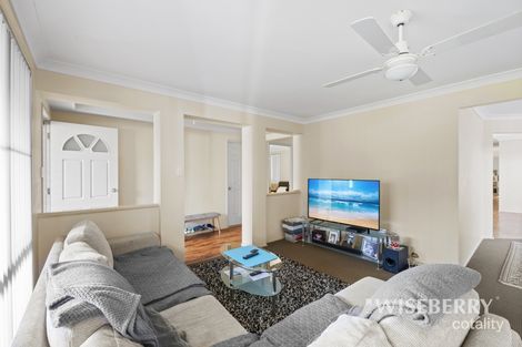 Property photo of 4 Concorde Way Hamlyn Terrace NSW 2259