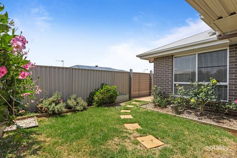 Property photo of 2/21 McMorrow Street Kearneys Spring QLD 4350
