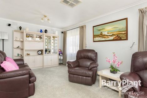 Property photo of 37 Whitehaven Crescent Noble Park North VIC 3174