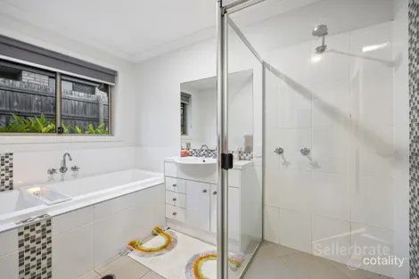 Property photo of 16 Orlando Drive Holmview QLD 4207
