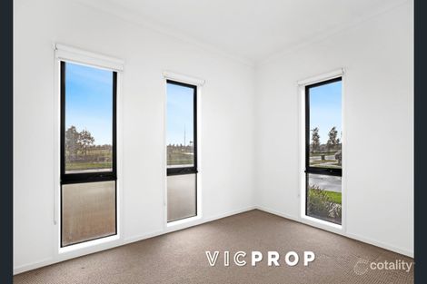 Property photo of 51 Chessington Drive Williams Landing VIC 3027