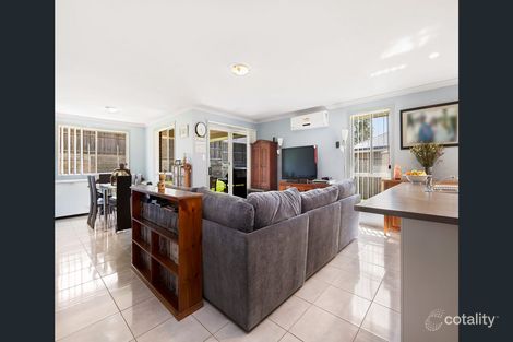 Property photo of 11 Bowerbird Close Aberglasslyn NSW 2320