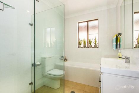 Property photo of 92 The Scenic Road Killcare Heights NSW 2257