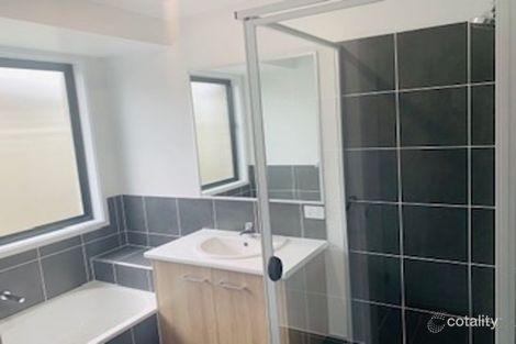 Property photo of 4 Serenity Bay Road Emerald Beach NSW 2456