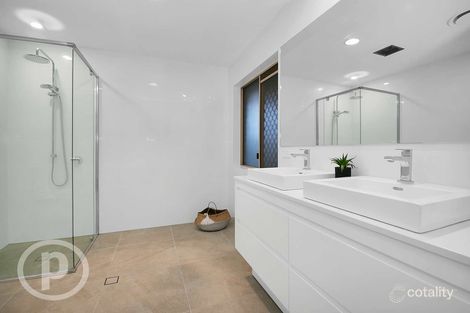 Property photo of 18 Binyara Street Chapel Hill QLD 4069