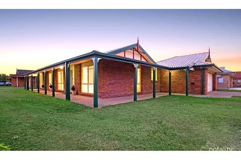 Property photo of 2 Cloverbrook Place Carina QLD 4152