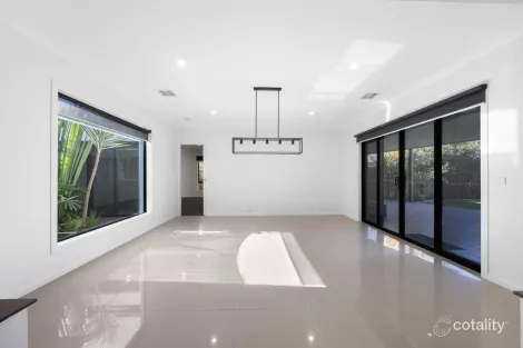 Property photo of 17 Tuxedo Drive Gisborne VIC 3437