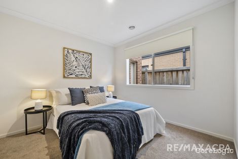 Property photo of 33 Ambient Way Point Cook VIC 3030