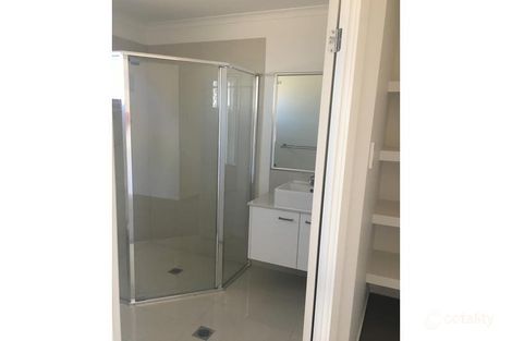 Property photo of 33 Harvey Lane Meridan Plains QLD 4551