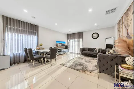 Property photo of 72 Trevor Crescent Truganina VIC 3029