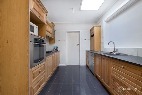 Property photo of 468 Waverley Road Mount Waverley VIC 3149