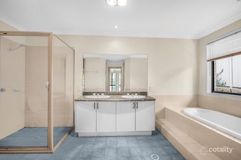 Property photo of 17 Halyard Way Belmont NSW 2280