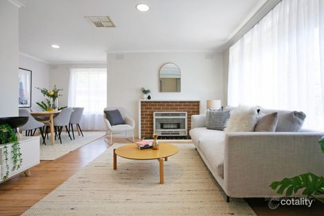 Property photo of 24 Warrawee Drive Bundoora VIC 3083