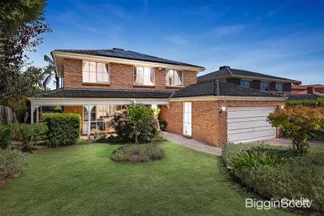 1 Gumtree Cl, Wheelers Hill, VIC 3150