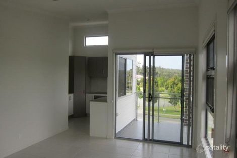 Property photo of 2/2 Rainlily Crescent Upper Coomera QLD 4209