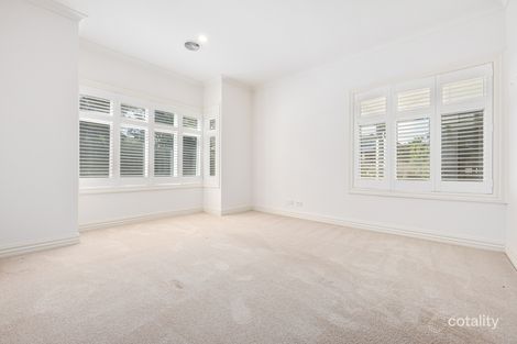 Property photo of 8 Beaumont Place Woodend VIC 3442