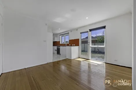 Property photo of 35 Gillespie Road St Albans VIC 3021