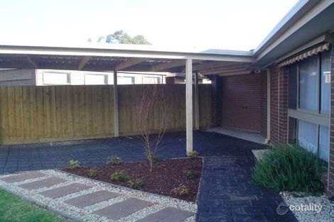 Property photo of 5 Alvis Close Keilor Downs VIC 3038