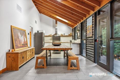 Property photo of 217 Windebanks Road Aberfoyle Park SA 5159