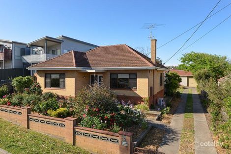 12 Renown Ave, Victor Harbor, SA 5211