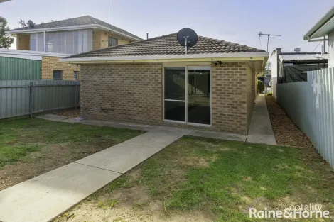 16 Ceduna St, Mount Austin, NSW 2650