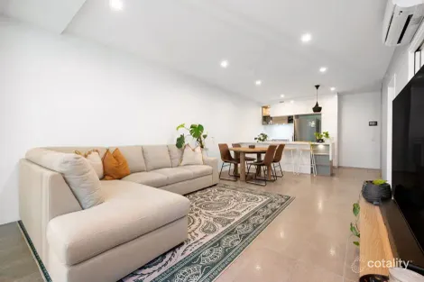 10102/16 Edmondstone St, South Brisbane, QLD 4101