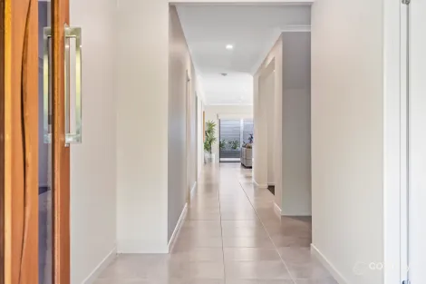 Property photo of 9 Coorong Street Coomera QLD 4209