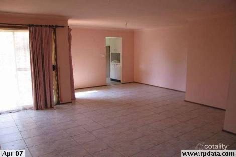 Property photo of 3 Bilby Place Quakers Hill NSW 2763