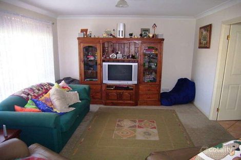 Property photo of 16 Woodside Close Mudgee NSW 2850