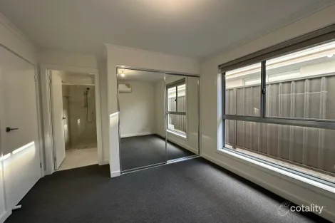 Property photo of 10 Goderich Street Munno Para Downs SA 5115