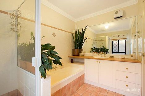 Property photo of 2 Thomas Macleod Avenue Sinnamon Park QLD 4073