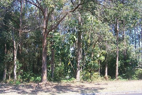 4 Spring Myrtle Ave, Nambour, QLD 4560