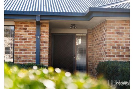 Property photo of 3 Ironbark Circuit Jerrabomberra NSW 2619