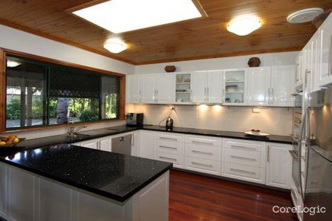 Property photo of 14 Flora Court Dundowran Beach QLD 4655