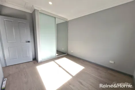 Property photo of 12 Harvey Street Macquarie Fields NSW 2564