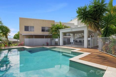 Property photo of 10 Cezaire Avenue Varsity Lakes QLD 4227