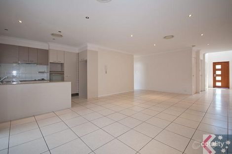 Property photo of 10 Cezaire Avenue Varsity Lakes QLD 4227