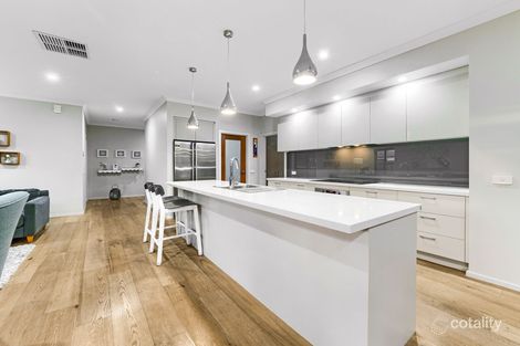 Property photo of 58 Mickleham Drive Cranbourne North VIC 3977