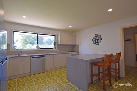 4 Alexis St, Christie Downs, SA 5164