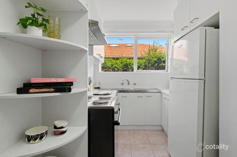 Property photo of 3/11 Roseberry Grove Glen Huntly VIC 3163
