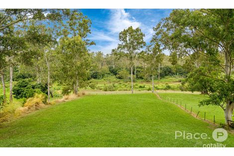 Property photo of 11 Atkinson Drive Karana Downs QLD 4306