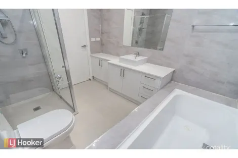 Property photo of 42 Fortitude Drive Craigieburn VIC 3064