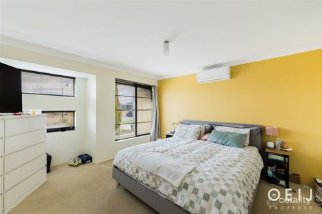 Property photo of 21 Sanctuary Gardens Ridgewood WA 6030
